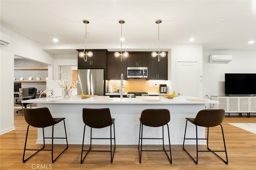 275 Pin Ln, Covina, CA, 91722-4107 | Card Image