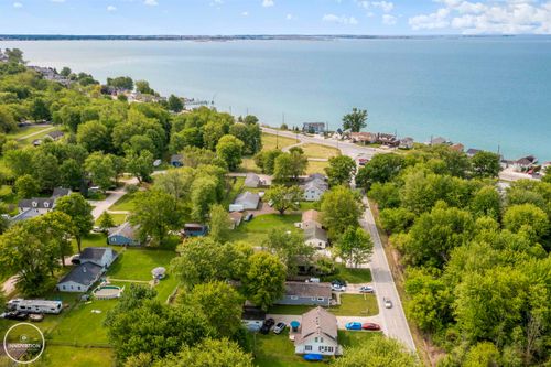 7249 Meldrum Rd, Ira, MI, 48023-2430 | Card Image