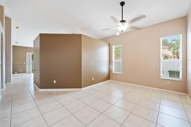 1107 Ne 37th Pl, House other with 5 bedrooms, 3 bathrooms and null parking in Homestead FL | Image 8
