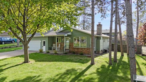 715 Lund St N, Hudson, WI, 54016-2303 | Card Image