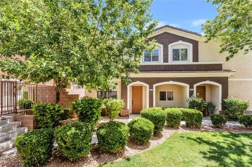 1027-9303 Gilcrease Ave, Las Vegas, NV, 89149-6102 | Card Image