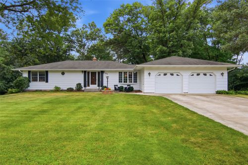 2719 E Deblene Ln, Eau Claire, WI, 54703-4885 | Card Image