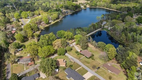 12 S Valley Dr, Texarkana, AR, 71854-9502 | Card Image