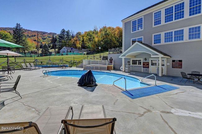 526 - 37 Corey Rd, Condo with 1 bedrooms, 1 bathrooms and null parking in Hancock MA | Image 18