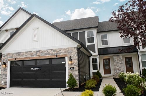 453 Bordeaux Ln, Beachwood, OH, 44122 | Card Image