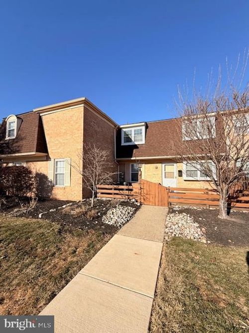 225 Arbour Ct, NORTH WALES, PA, 19454-4036 | Card Image