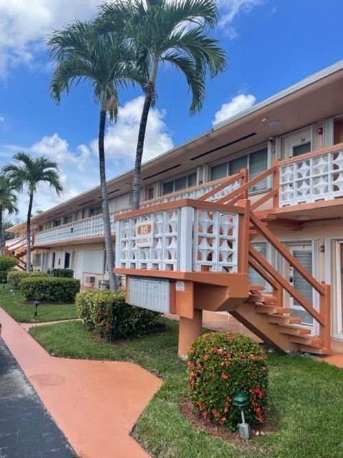 apt-21v-815 Sw 10th Ter, Hallandale Beach, FL, 33009-6763 | Card Image