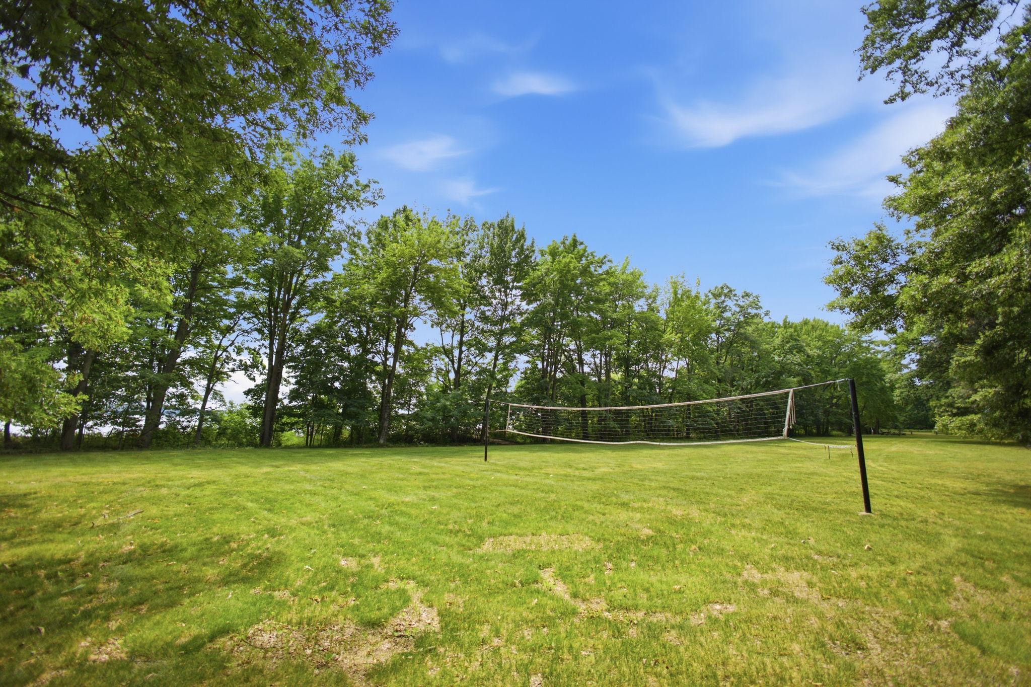 Land in Webster 5