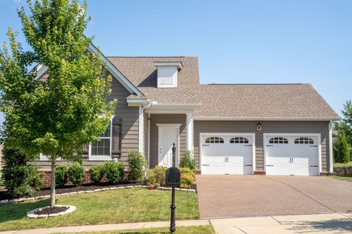 124 Irvine Ln, Franklin, TN, 37064 | Card Image