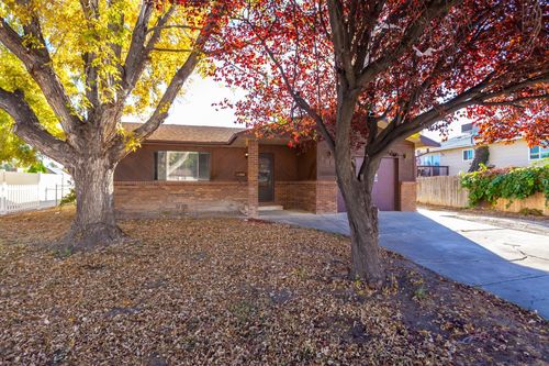 488 E Valley St, Grand Junction, CO, 81504-5827 | Card Image