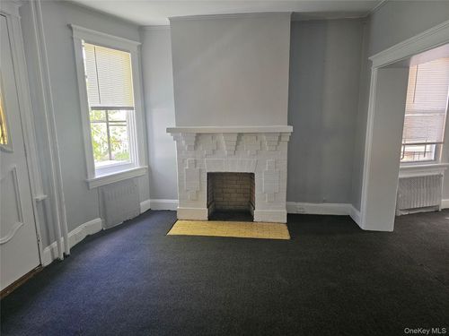 33 Cliff Ave, Yonkers, NY, 10705-2209 | Card Image