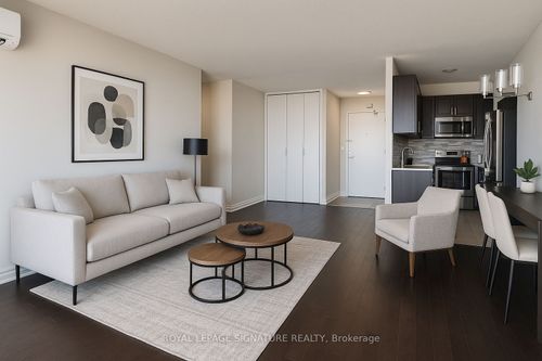 1702-40 Homewood Ave, Toronto, ON, M4Y2K2 | Card Image