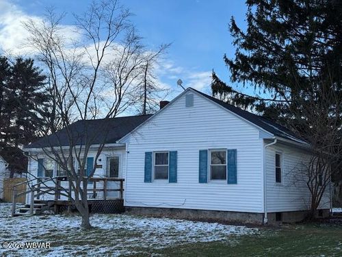 2107 Blair St, Williamsport, PA, 17701-2870 | Card Image