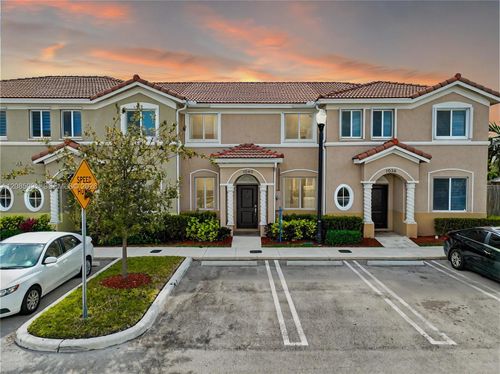 1040 Se 24th Ave, Homestead, FL, 33035-2140 | Card Image