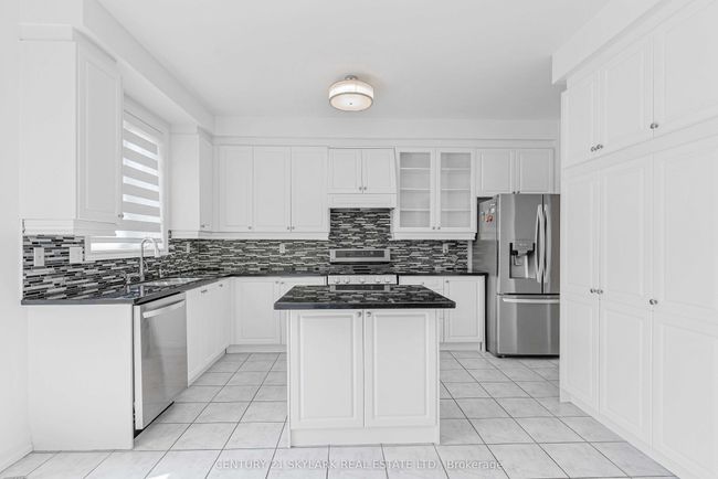 5178 Churchill Meadows Blvd, House other with 4 bedrooms, 4 bathrooms and 3 parking in Mississauga ON | Image 16