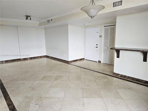 apt-601-1650 Coral Way, Miami, FL, 33145-2879 | Card Image