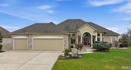 12721 Chestnut Passway, Fort Wayne, IN, 46814-8945 | Card Image