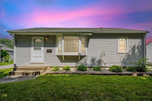 1269 Scott Ave, Waterloo, IA, 50701-3252 | Card Image