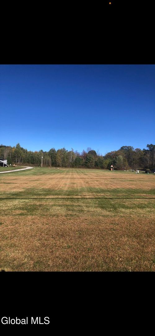 6 Hill Rd, Hoosick Falls, NY, 12090-4003 | Card Image