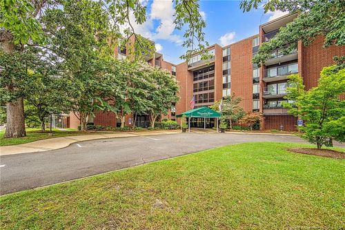 apt-602-1100 Clarendon St, Fayetteville, NC, 28305-5379 | Card Image