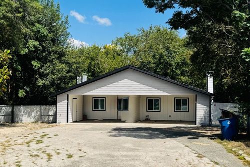 a-2701 Little Valley Cv, Austin, TX, 78741-5520 | Card Image
