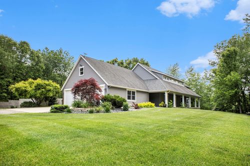 3778 22nd St, Dorr, MI, 49323-9544 | Card Image