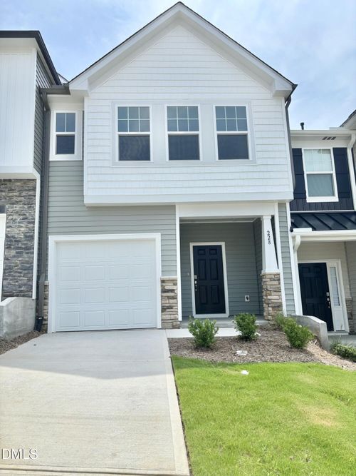 145-228 Franklin St, Franklinton, NC, 27525-1449 | Card Image