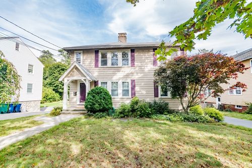 56-58-56 Cloverdale Rd, Newton, MA, 02461-1811 | Card Image