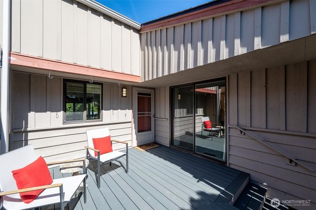 UNIT-26 - 1 Morning Beach Dr, Condo with 3 bedrooms, 2 bathrooms and null parking in Bellingham WA | Image 8
