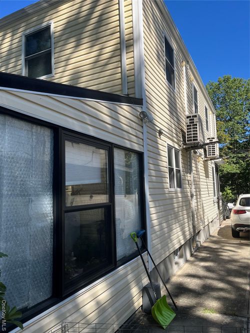 50 Clearview Expy, Oakland Gardens, NY, 11364-1041 | Card Image