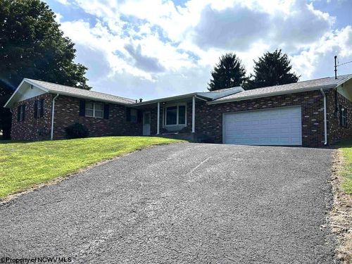 2314 Circle Dr, Morgantown, WV, 26505-2912 | Card Image