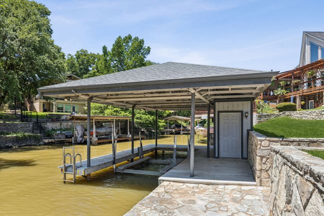 2121 N Rough Creek Ct, Home with 0 bedrooms, 0 bathrooms and null parking in Granbury TX | Image 11