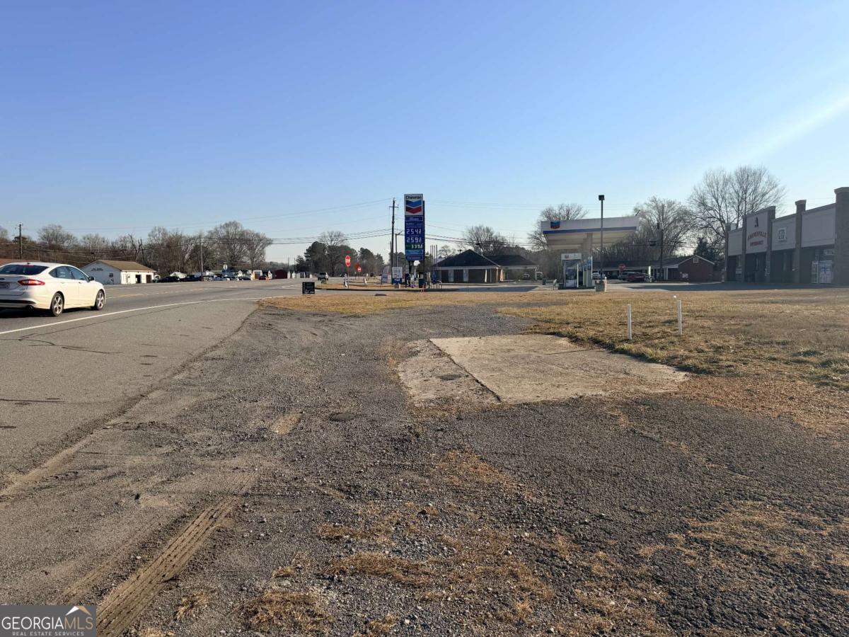 Land in Adairsville 4