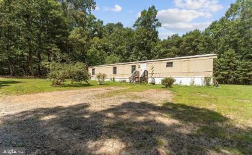 9037 Fox Run Dr, SPOTSYLVANIA, VA, 22551-5689 | Card Image