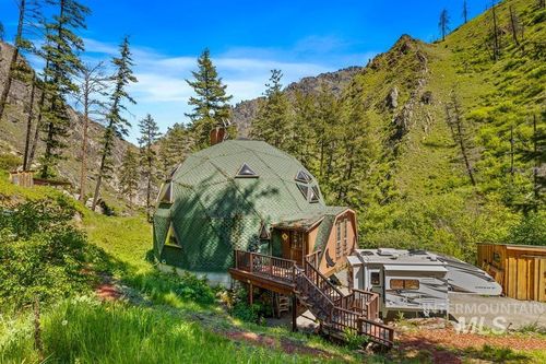 360 Lake Creek Rd, Riggins, ID, 83549-0012 | Card Image