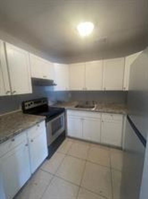 206-202 Nw 32nd Ct, Pompano Beach, FL, 33064 | Card Image