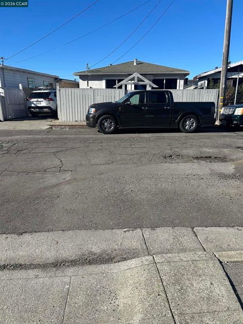 1621 26th St, Richmond, CA, 94806-4523 | Card Image