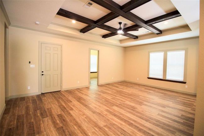 12987 Highway 105, House other with 4 bedrooms, 2 bathrooms and 2 parking in Cleveland TX | Image 7