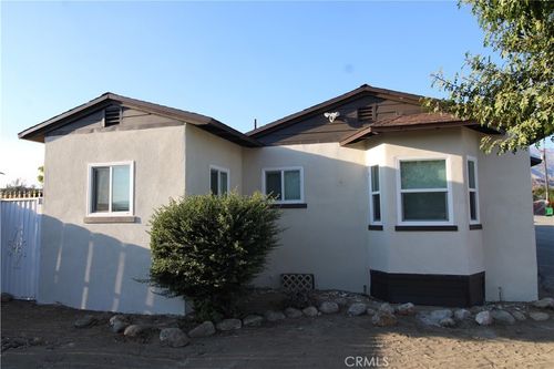 719 E Ramsey St, Banning, CA, 92220-4851 | Card Image