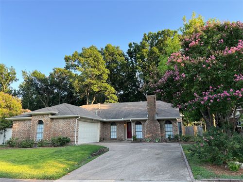 5218 Hollow Bend Ln, Garland, TX, 75043-4813 | Card Image