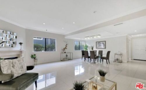 unit-1-5340 Wilkinson Ave, Valley Village, CA, 91607-2480 | Card Image