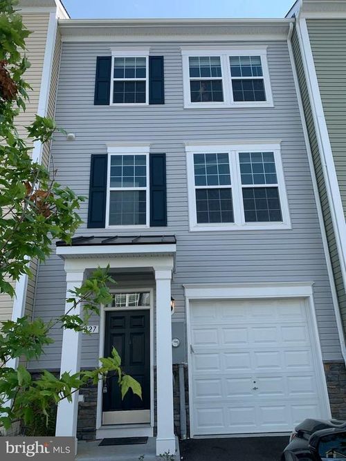 227 Schramm Loop, STEPHENS CITY, VA, 22655-6002 | Card Image
