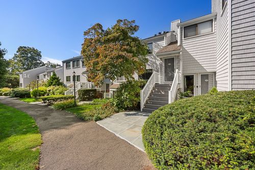 171-171 Rowayton Woods Dr, Norwalk, CT, 06854-3943 | Card Image