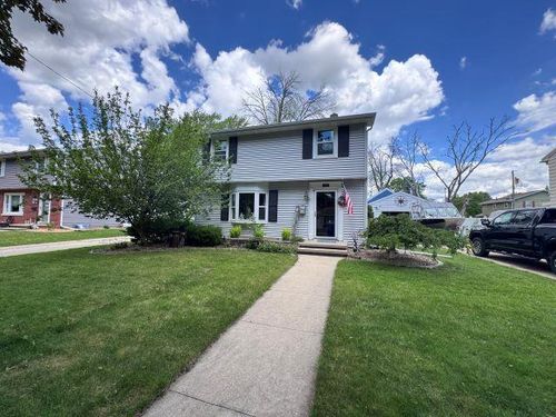 1118 Parkway Boulevard, APPLETON, WI, 54914 | Card Image