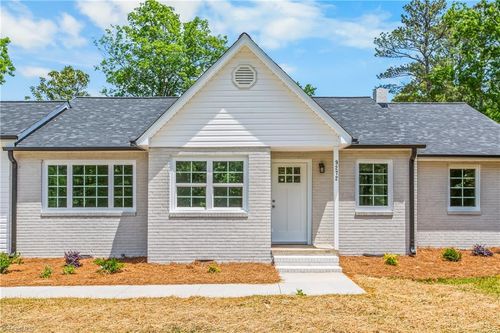 9272 Us Highway 64 W, Trinity, NC, 27370-7202 | Card Image