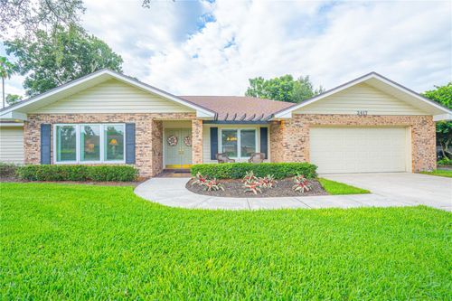 2417 Pershing Oaks Pl, ORLANDO, FL, 32806-7377 | Card Image