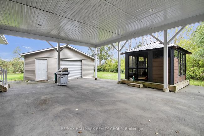 8441 Mitch Owens Rd, House other with 3 bedrooms, 3 bathrooms and 8 parking in Edwards ON | Image 28