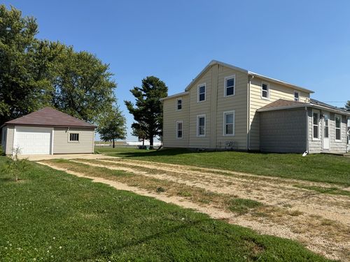 405 S Locust St, FORRESTON, IL, 61030-9403 | Card Image