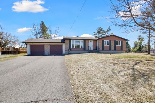 7020 Parkway Rd, Greely, ON, K4P1A7 | Card Image