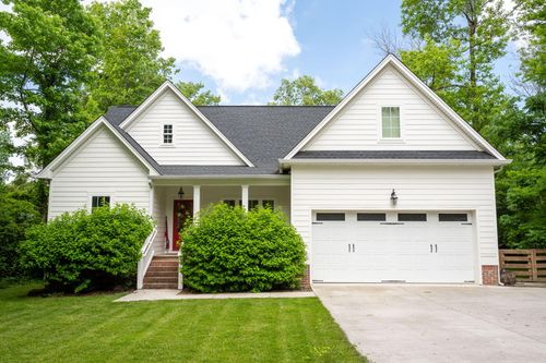 2024 Oak St, Signal Mountain, TN, 37377-1337 | Card Image